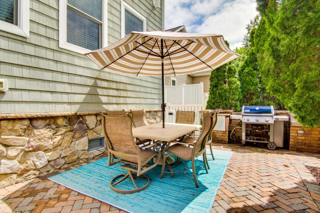Ocean City Home With Fire Pit And Grill Walk To Beach Exterior photo